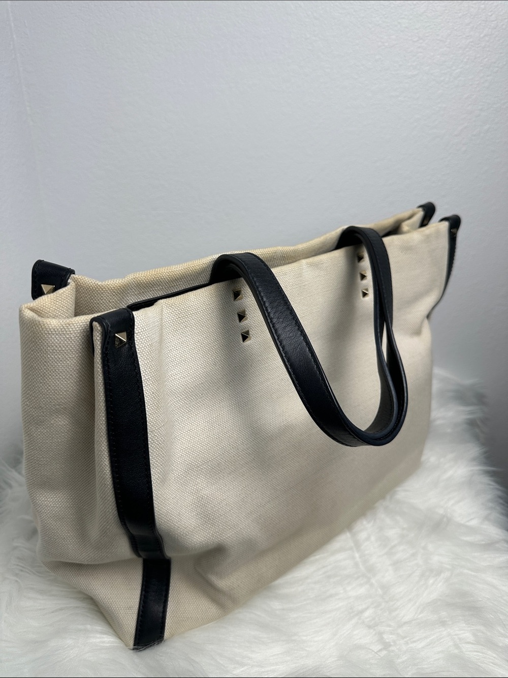 💯Authentic Valentino Garavani VLTN Canvas Tote Bag🍀 - Picture 7 of 15